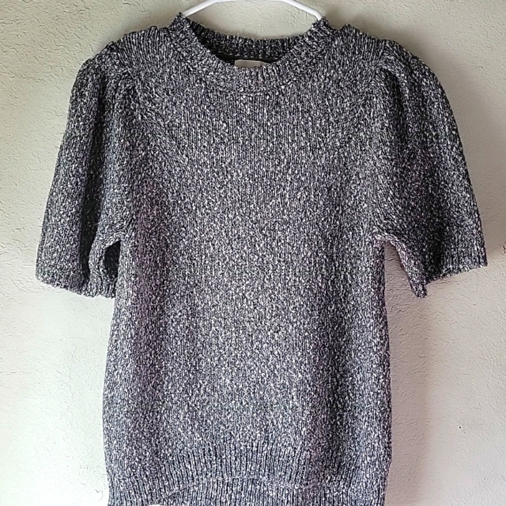 Universal Thread women's short sleeve top